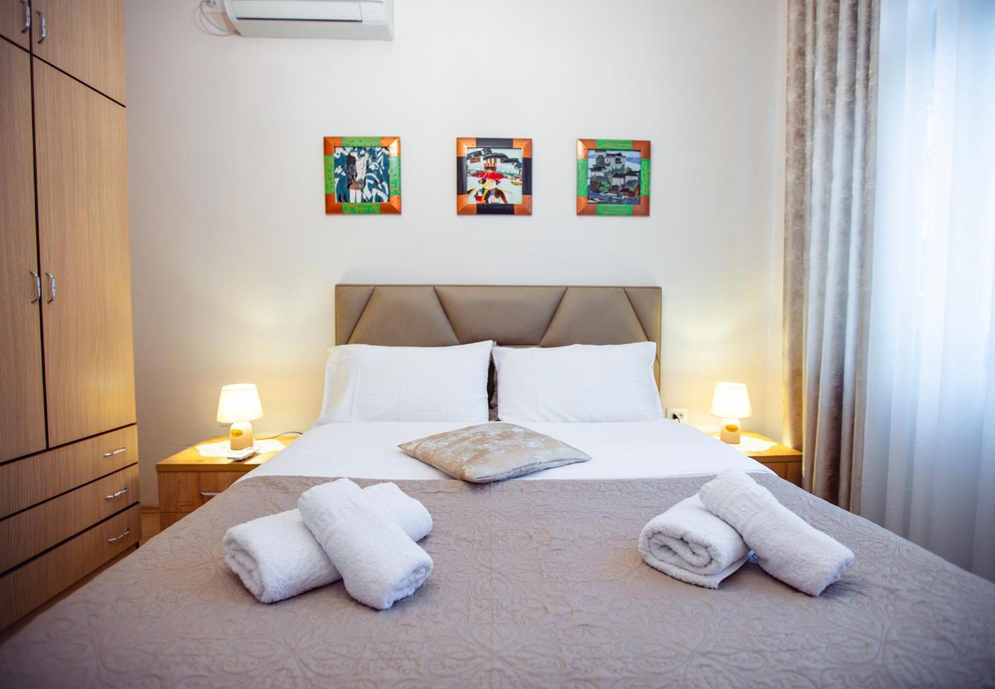 Tirana Center Apartment - Zogu I Boulevard Bagian luar foto
